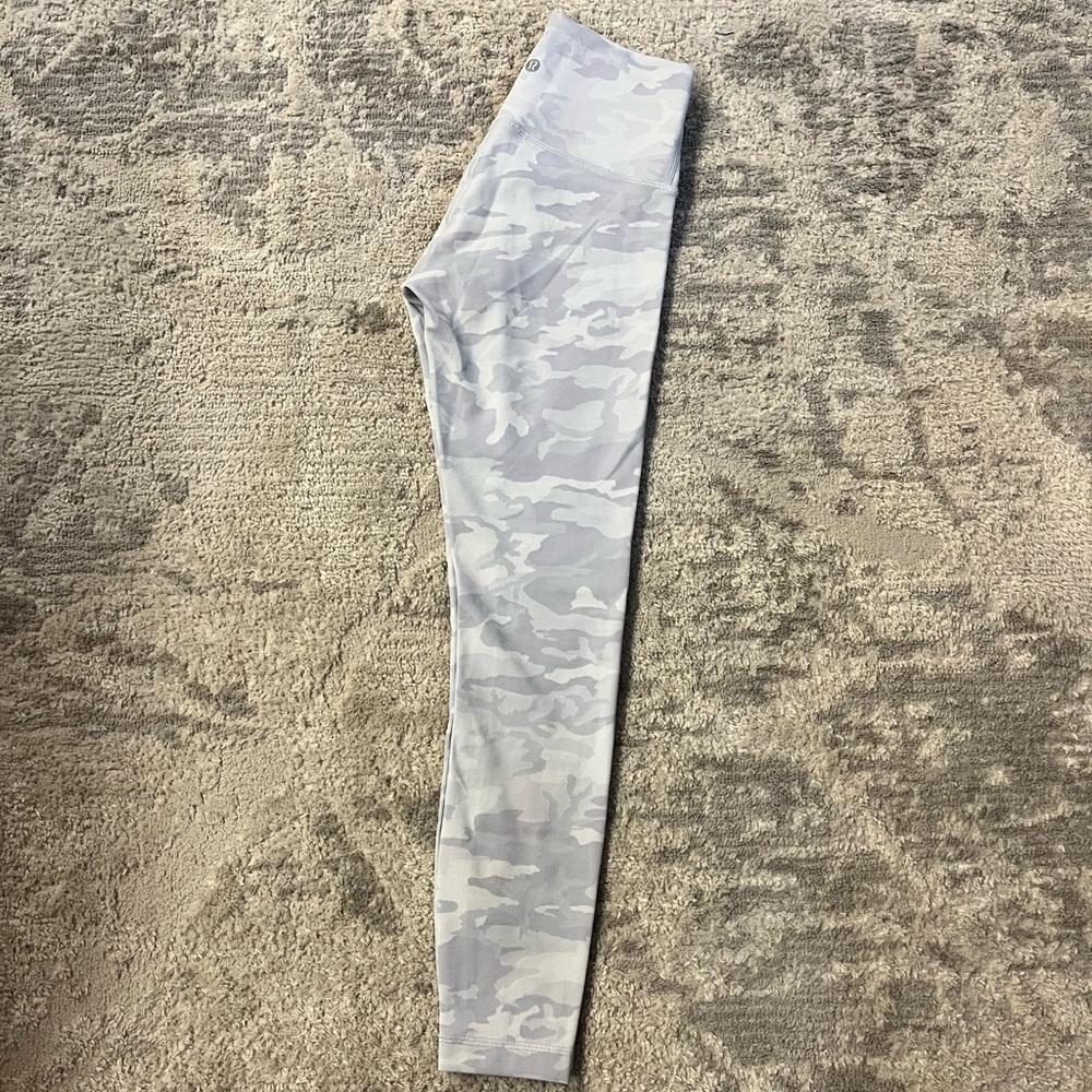 Lululemon ripped align leggings
